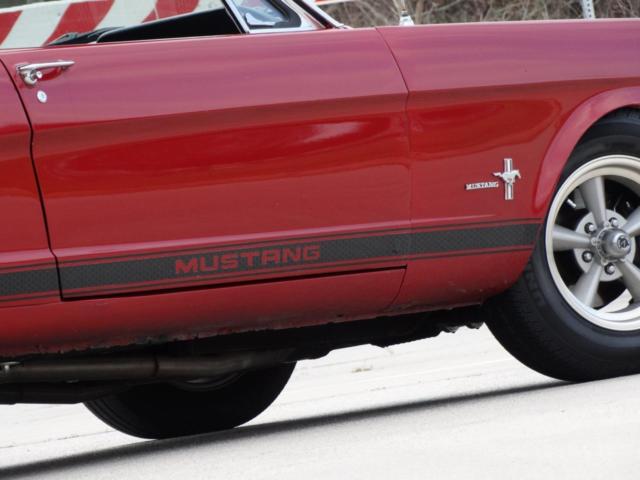1965 Ford Mustang - photo 3