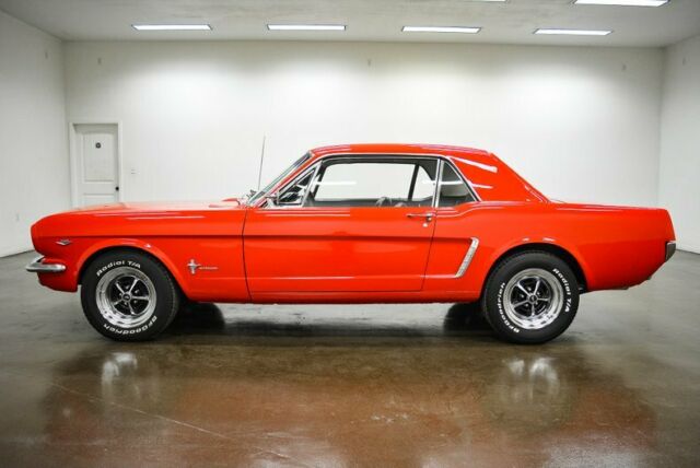 1965 Ford Mustang -- - photo 4