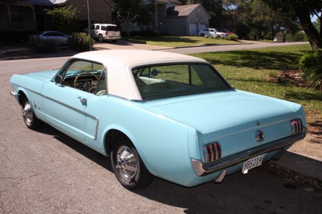 1965 Ford Mustang White Hard Top - photo 4