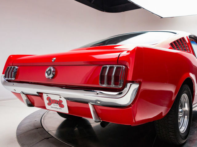 1965 Ford Mustang 2+2 - photo 2
