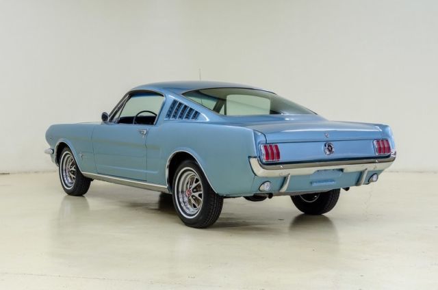 1965 Ford Mustang 2+2 Fastback -- - photo 4