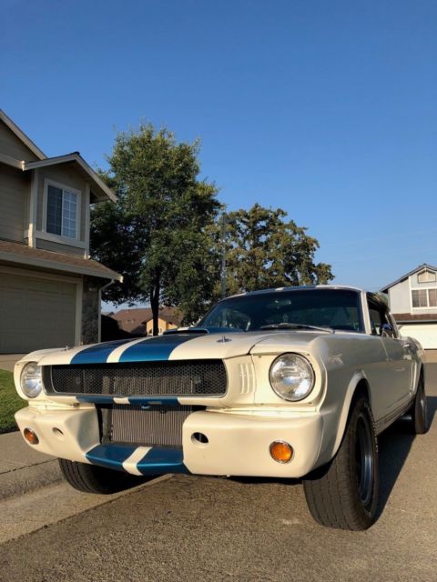 1965 Ford Mustang SHELBY COBRA G.T. 350 TRIM - photo 4