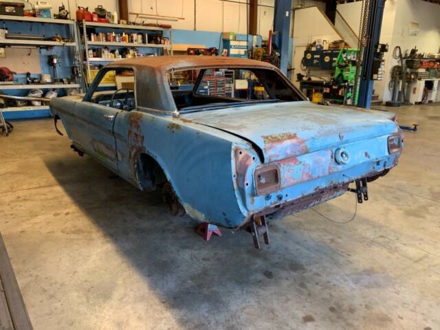 1965 Ford Mustang - photo 2
