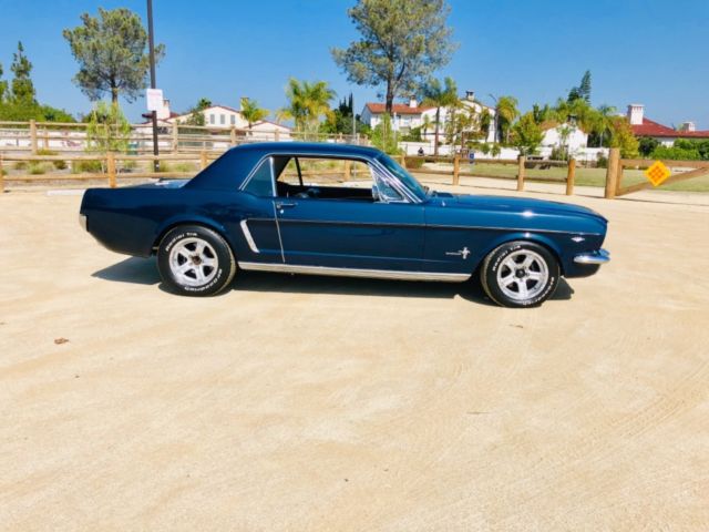 1965 Ford Mustang - photo 2