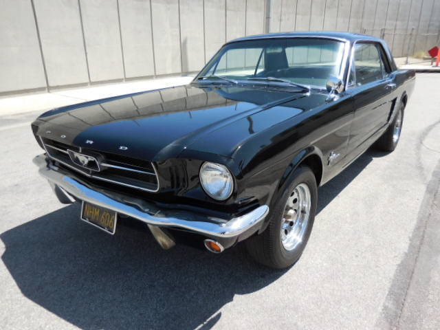 1965 FORD MUSTANG 2DR HARDTOP RUNS/LOOKS GREAT NO RESERVE! 1965 Ford Mustang