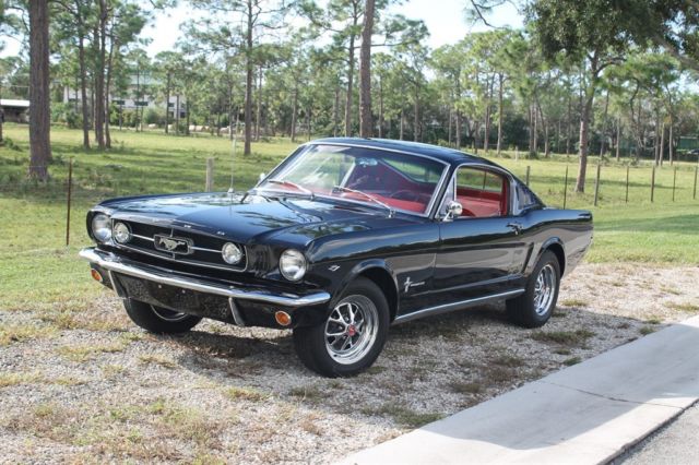 1965 Ford Mustang 4 Speed 2 Plus 2 Black Fastback 289CI V8 Restored 1965 Ford Mustang 4 Speed 2 Plus 2