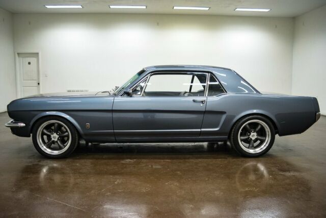 1965 Ford Mustang -- - photo 4
