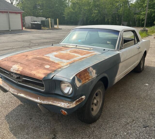 1965 Ford Mustang 6 CYLINDER AUTOMATIC-NEEDS RESTORATION 1965 Ford Mustang