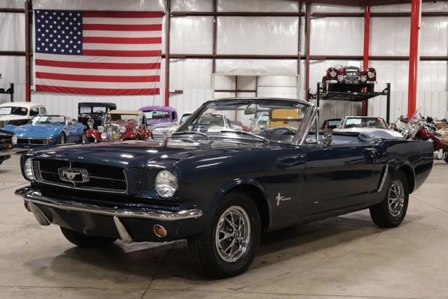 1965 Ford Mustang --