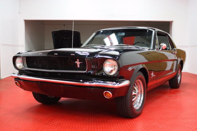 1965 Ford Mustang A-Code 4spd MT 1965 Ford Mustang Coupe