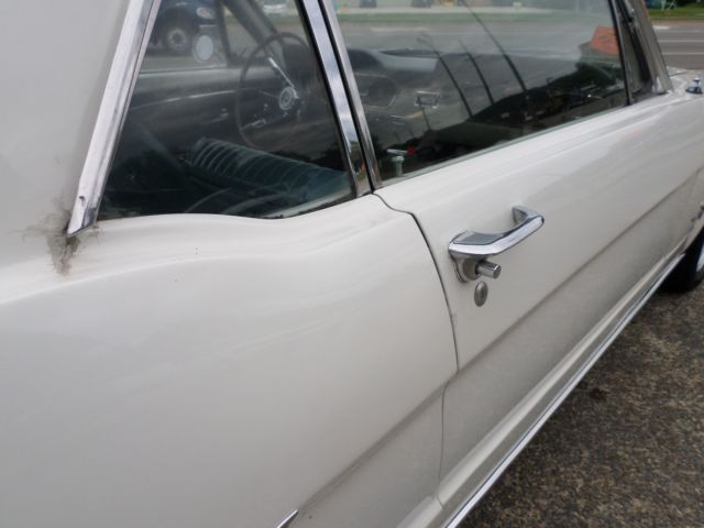 1965 Ford Mustang - photo 12
