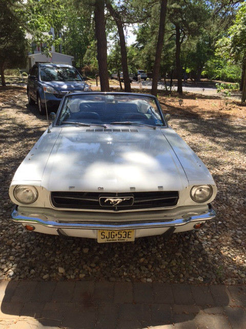 1965 Ford Mustang Base 3.3L convertible 6 cyl 1965 Ford Mustang