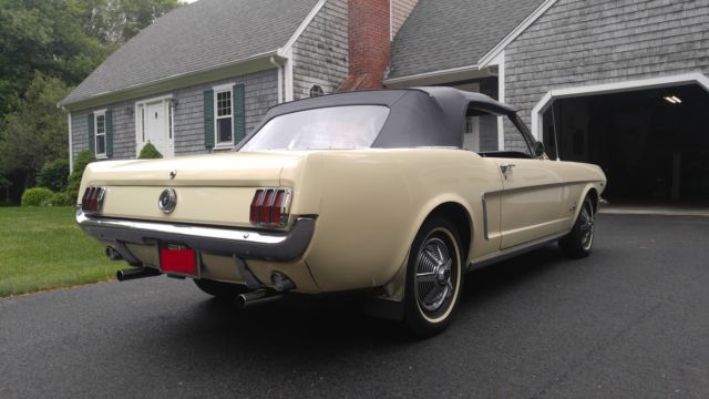 1965 Ford Mustang - photo 2