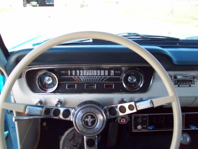 1965 Ford Mustang CONVERTIBLE - photo 6