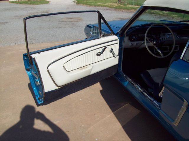 1965 Ford Mustang CONVERTIBLE - photo 8