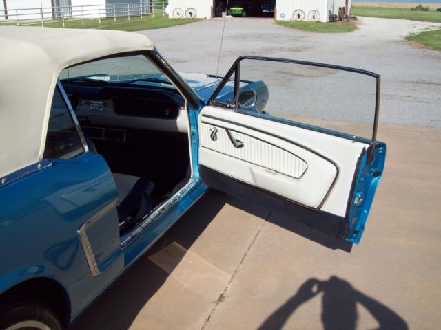 1965 Ford Mustang CONVERTIBLE - photo 9