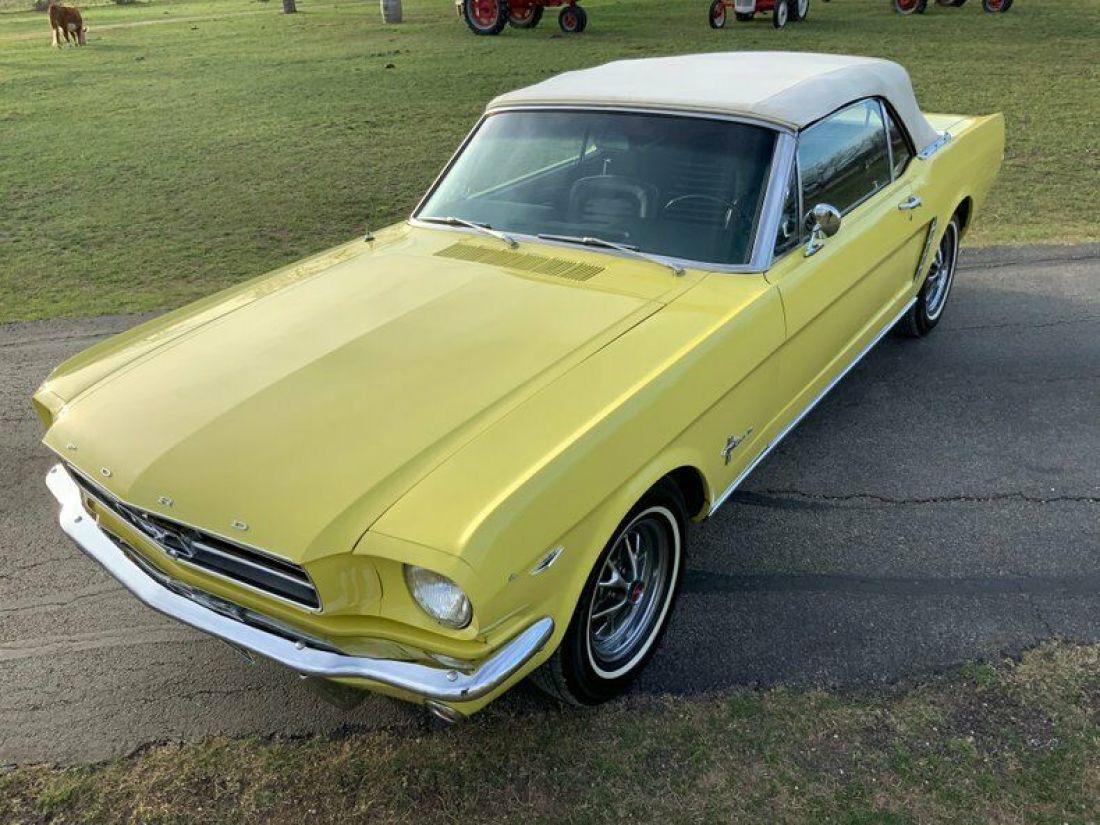1965 Ford Mustang C code 289 V8 Automatic Good for Daily Driver - photo 12