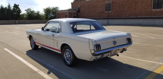 1965 Ford Mustang - photo 8