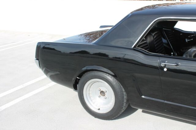 1965 Ford Mustang coupe - photo 12