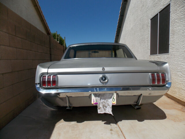 1965 Ford Mustang - photo 4