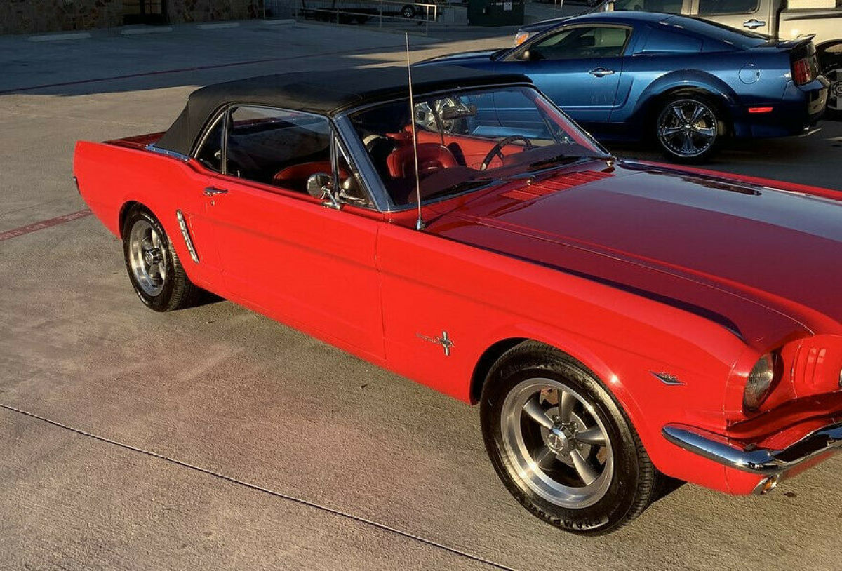 1965 Ford Mustang - photo 3