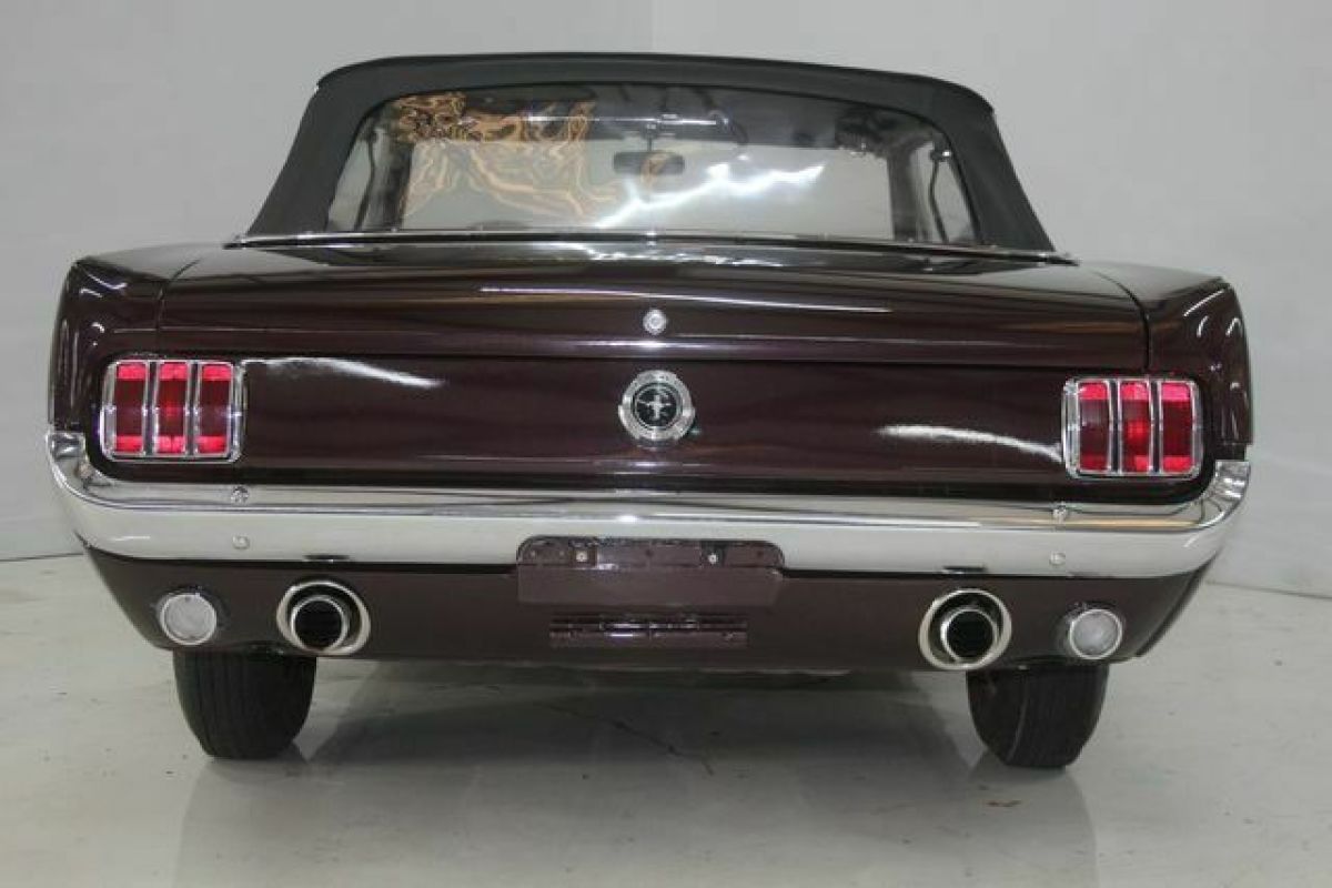 1965 Ford Mustang Convertible - photo 12
