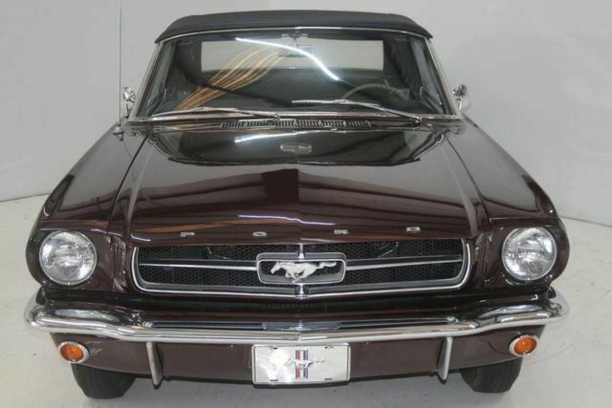 1965 Ford Mustang Convertible - photo 2