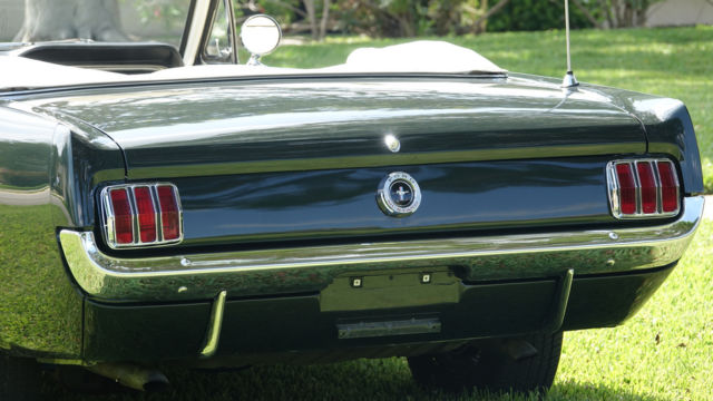 1965 Ford Mustang Convertible - photo 11