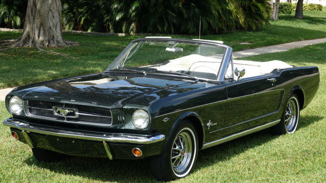 1965 Ford Mustang Convertible - photo 2
