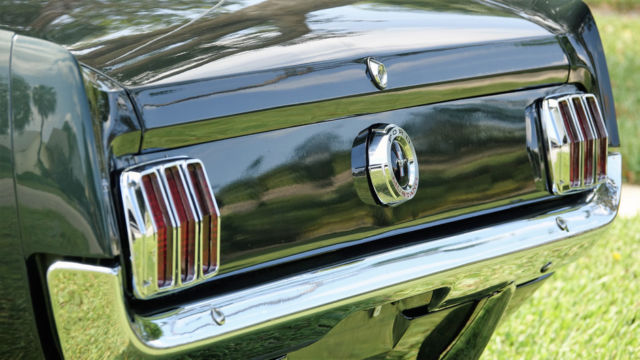 1965 Ford Mustang Convertible - photo 4