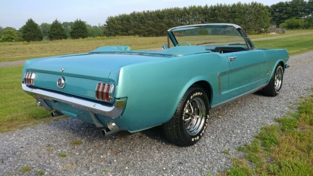 1965 Ford Mustang - photo 12