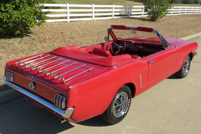 1965 Ford Mustang Convertible - photo 2