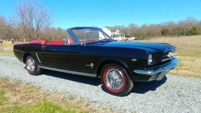 1965 Ford Mustang Convertible - 289 Motor - 4 Speed - Power Top - Black / Red 1965 Ford Mustang