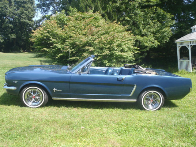 1965 FORD MUSTANG CONVERTIBLE, 289-V 8, LOADED, PRODUCED ON APRIL 20,1964, RARE! 1965 Ford Mustang