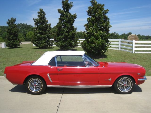 1965 Ford Mustang Convertible - photo 4