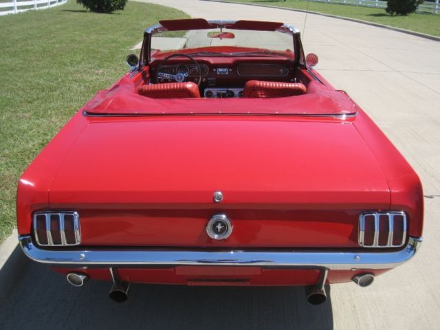 1965 Ford Mustang Convertible - photo 8
