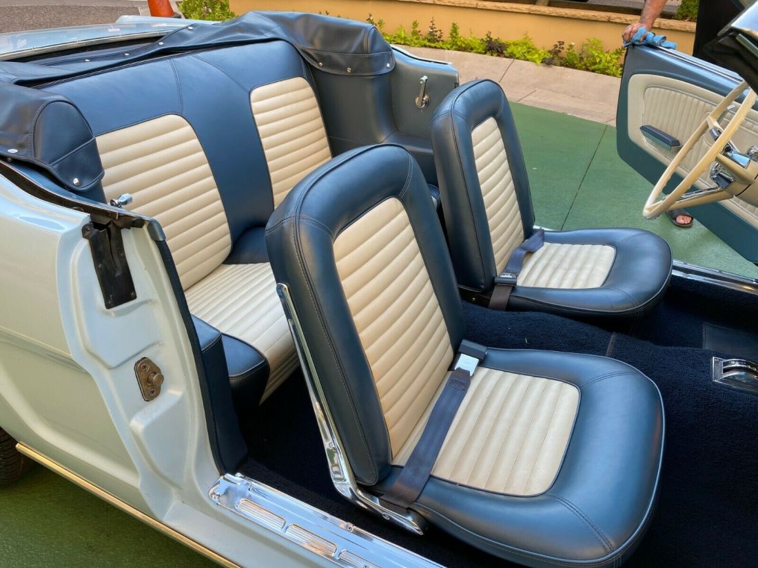 1965 Ford Mustang Convertible - photo 12