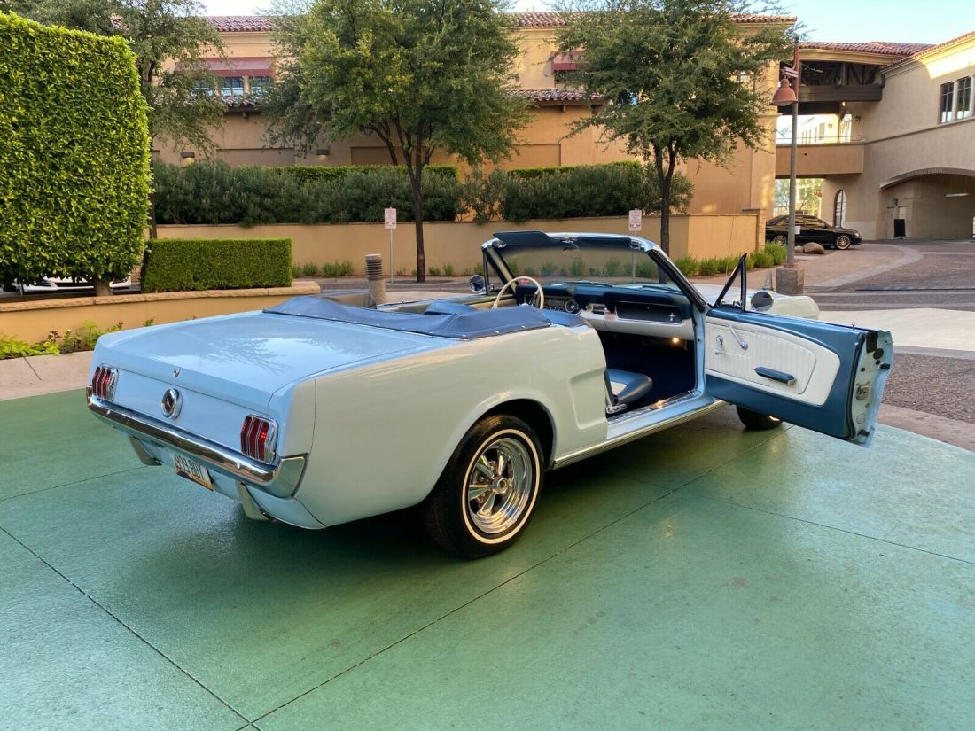 1965 Ford Mustang Convertible - photo 4