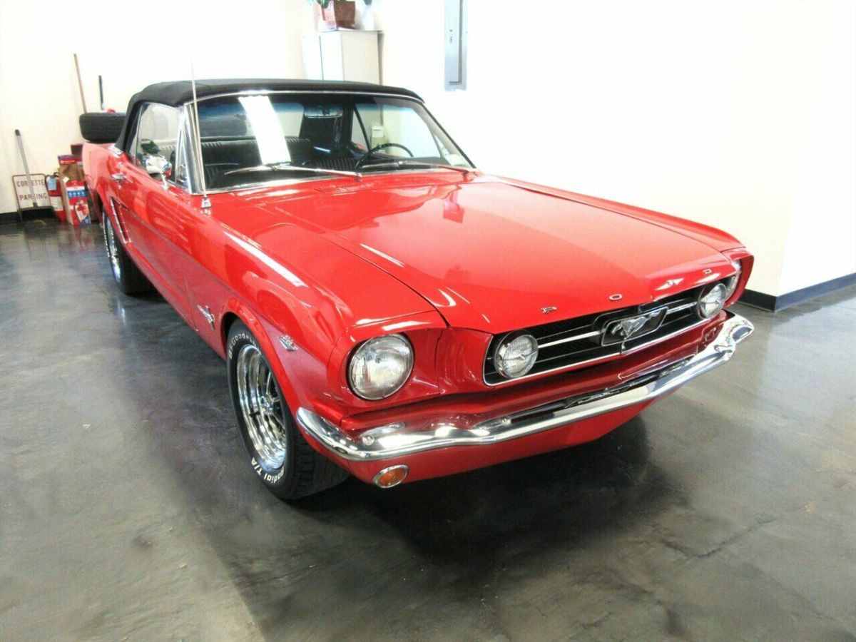 1965 Ford Mustang Convertible - photo 2