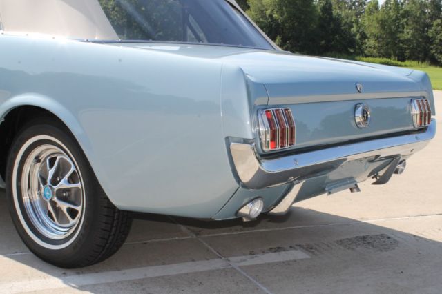 1965 Ford Mustang Convertible - photo 13