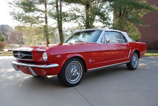 1965 Ford Mustang Convertible - photo 2