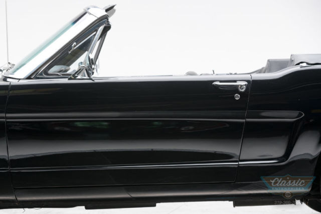1965 Ford Mustang Convertible 4 Speed - photo 10
