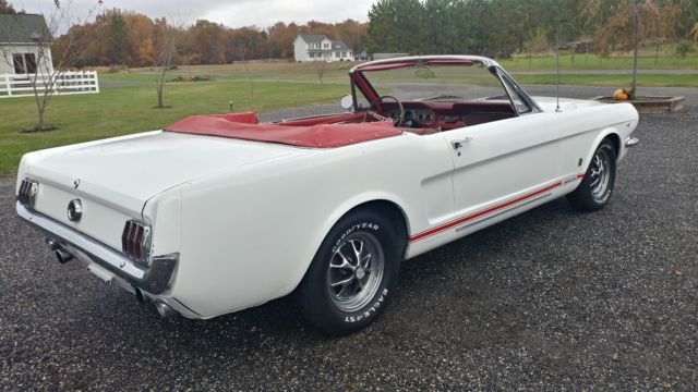 1965 Ford Mustang - photo 3