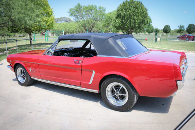 1965 Ford Mustang Convertible A Code 289 4bbl auto magnums - photo 12