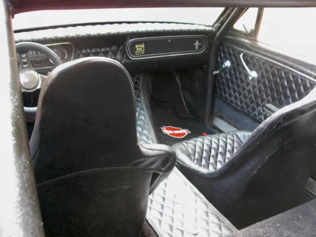 1965 Ford Mustang - photo 4