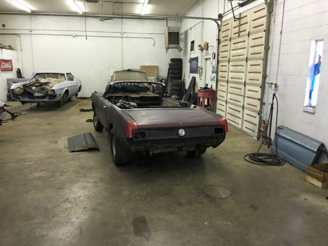 1965 Ford Mustang 4 SPEED - photo 2