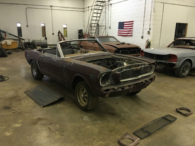 1965 Ford Mustang 4 SPEED - photo 3