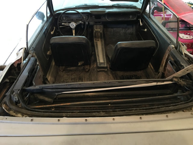 1965 Ford Mustang TRIPLE BLACK 289 V-8 CONVERTIBLE - photo 7