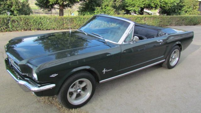 1965 Ford Mustang convertible - photo 11