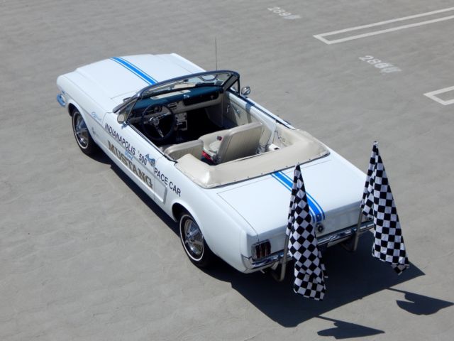1965 Ford Mustang Convertible - Indianapolis 500 Pace Car - photo 11